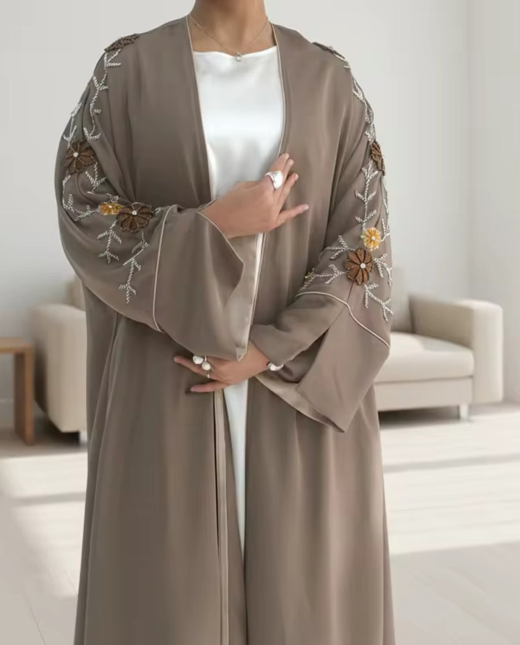 AMARA ABAYA