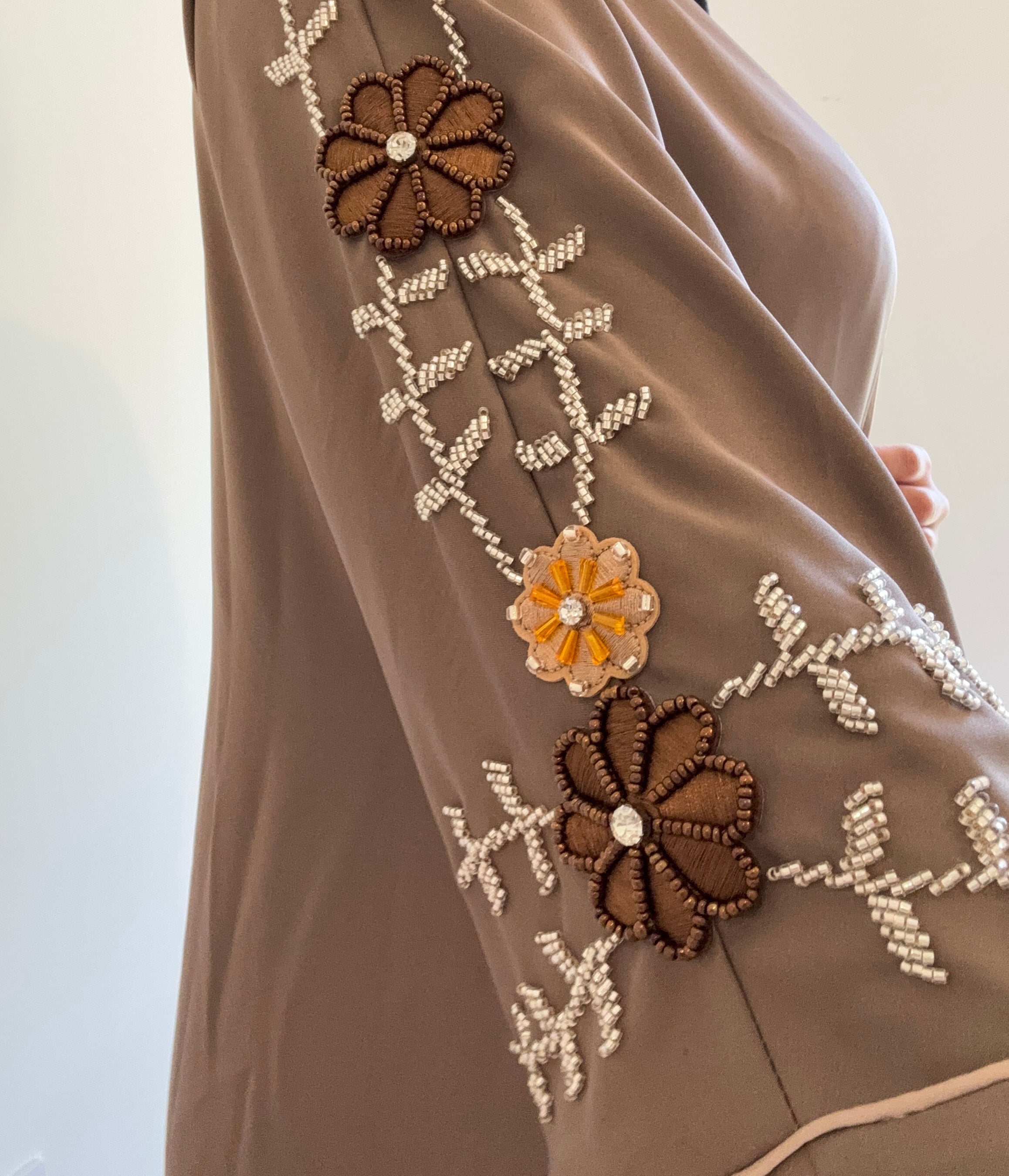 AMARA ABAYA